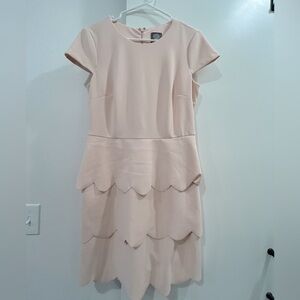 Vince Camuto, Size 8, Light Pink Scalloped Tiered Shift Dress